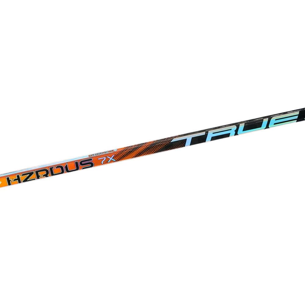 TRUE HZRDUS 7X Grip Composite Hockey Stick - Intermediate 5 TRUE HZRDUS 7X Grip Composite Hockey Stick - Intermediate - Image 3